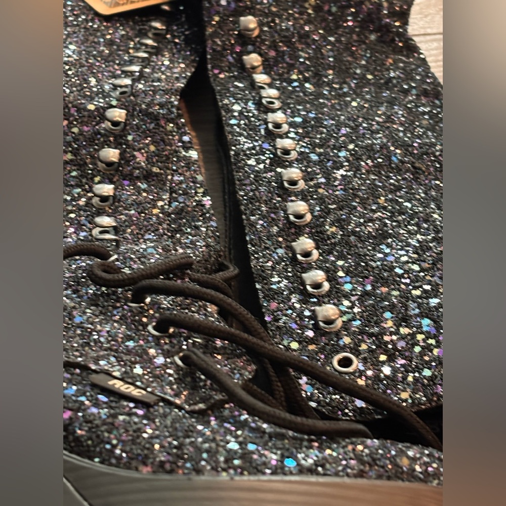 NEW US 7.5 Glitter Combat Lace-Up Boots - Picture 2 of 5
